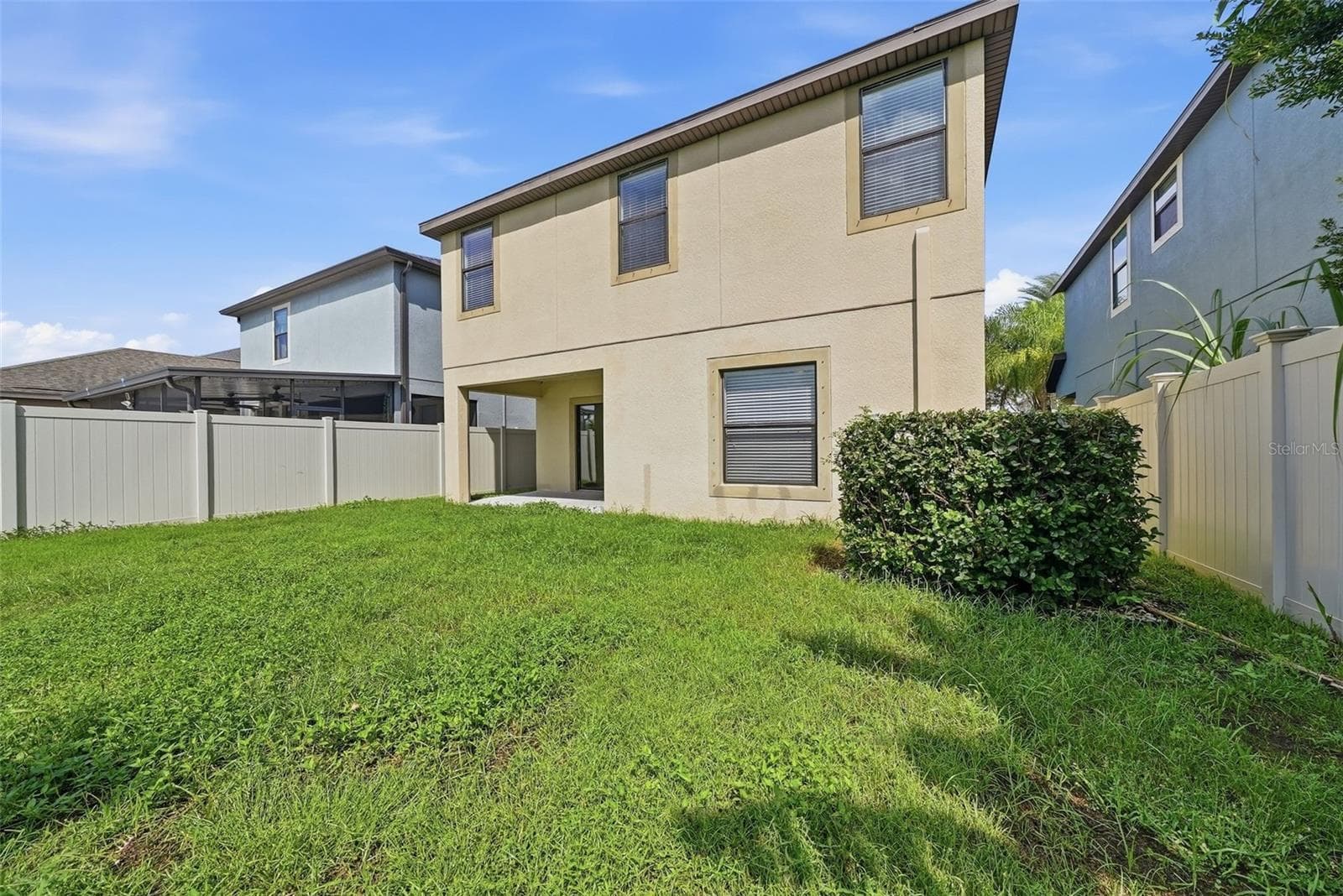 Single Family Residence at 10147 NEWMINSTER LOOP, RUSKIN, photo 20 of 23