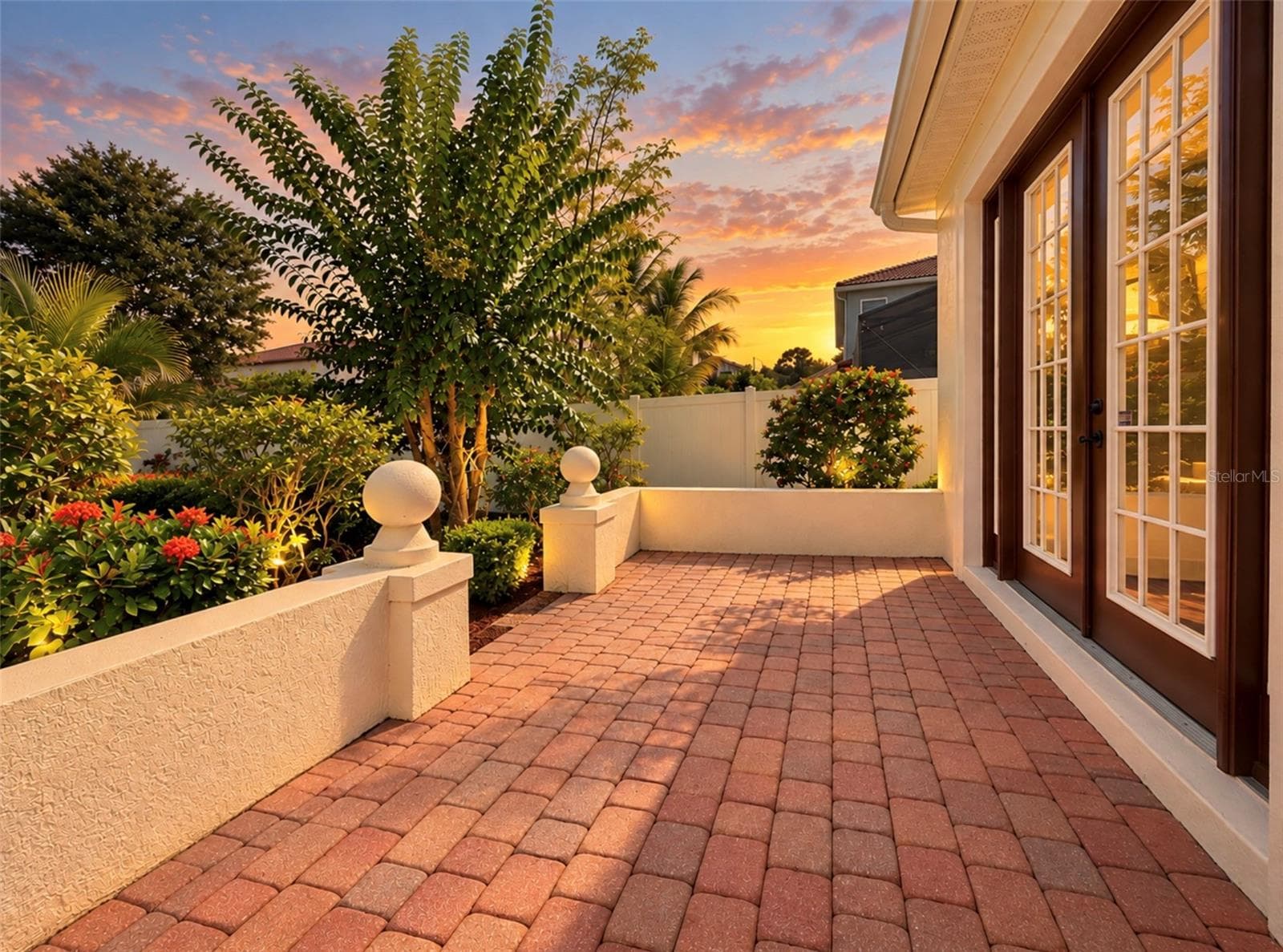 Single Family Residence at 2802 QUIET WATER TRAIL, KISSIMMEE, photo 4 of 26
