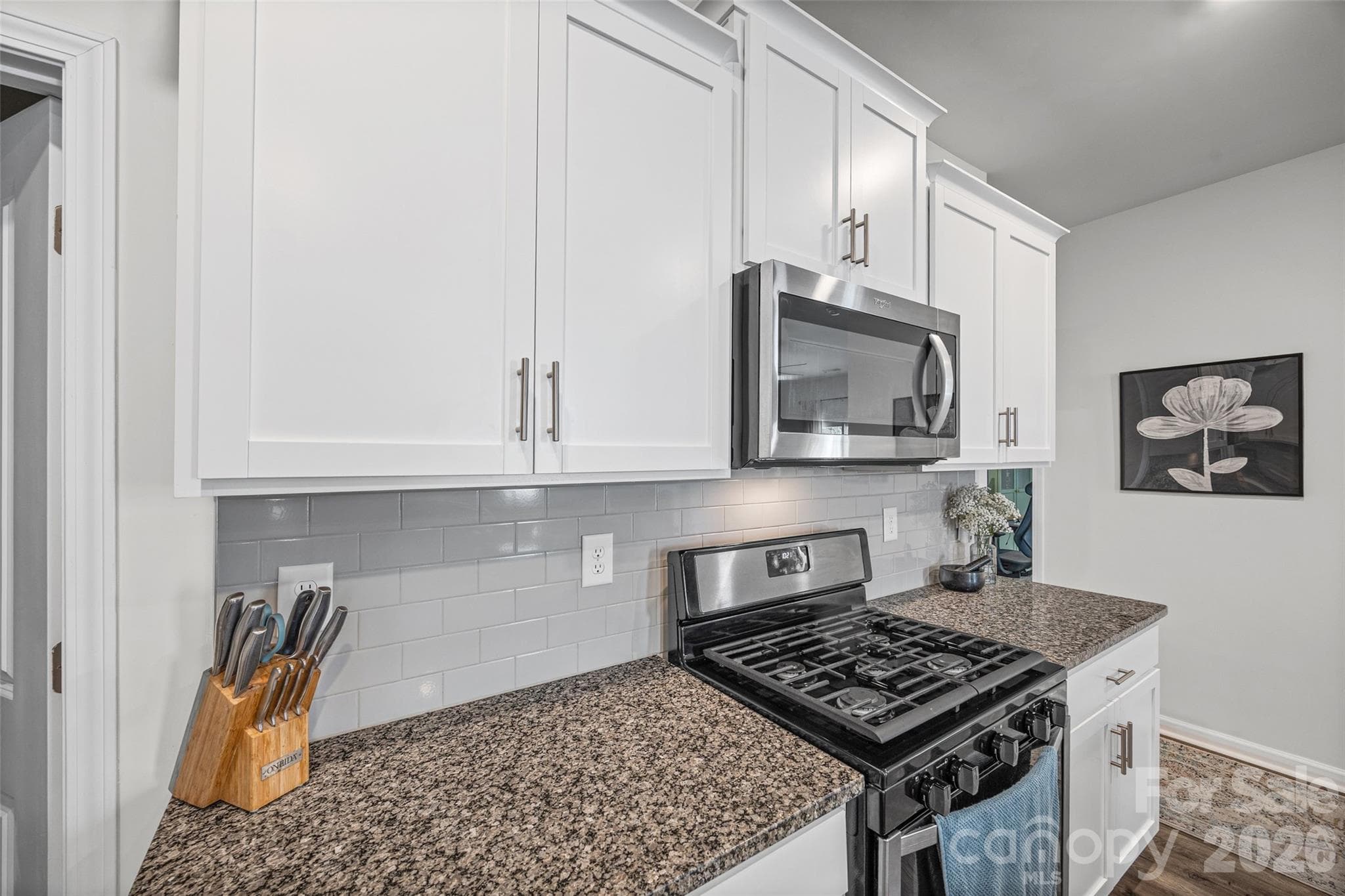 Single Family Residence at 457 Misty Law Lane, Clover, photo 11 of 35