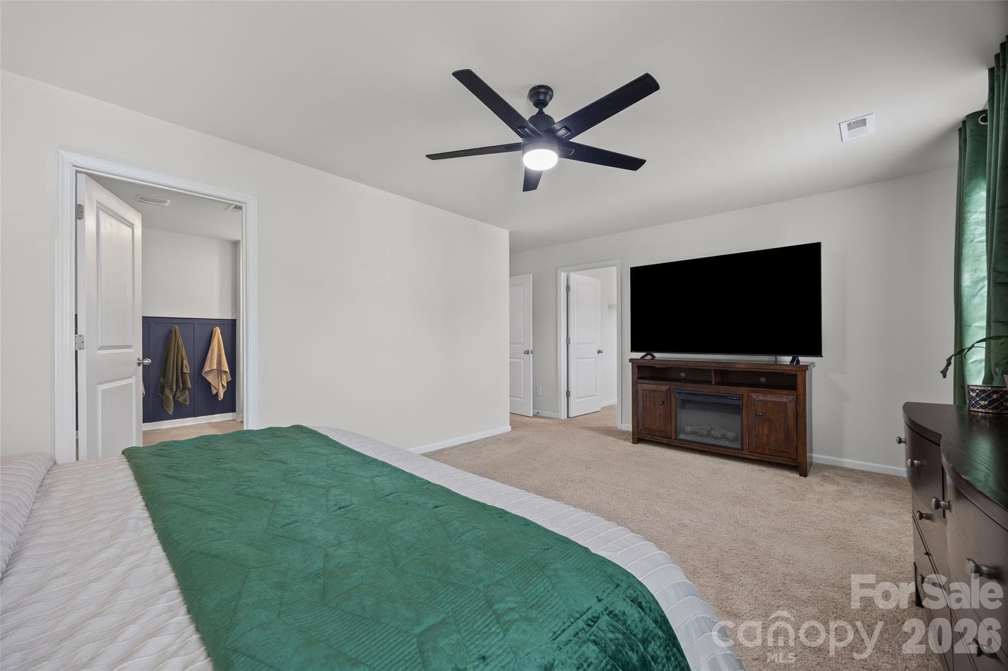 Single Family Residence at 457 Misty Law Lane, Clover, photo 19 of 35