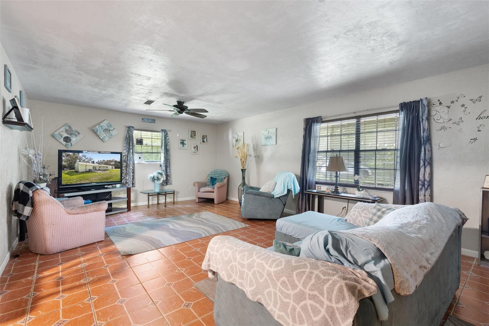 Single Family Residence at 17163 SW 141ST RD, ARCHER, photo 3 of 30