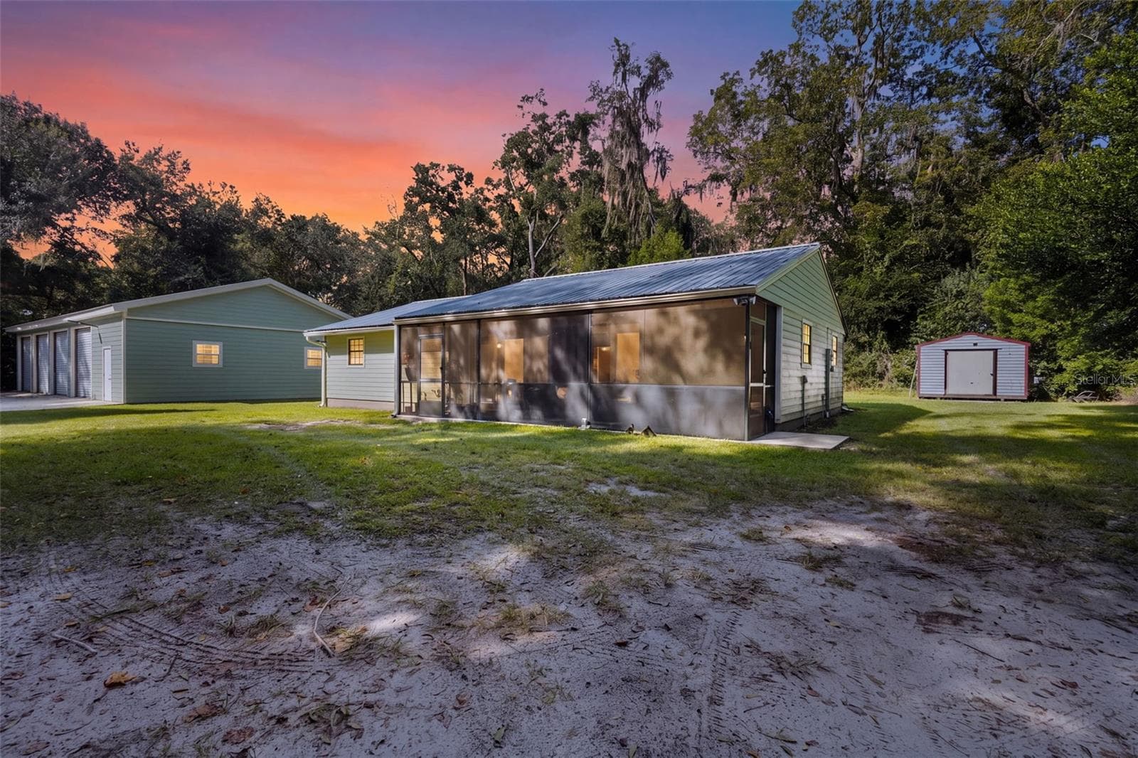 Single Family Residence at 17163 SW 141ST RD, ARCHER, photo 18 of 30