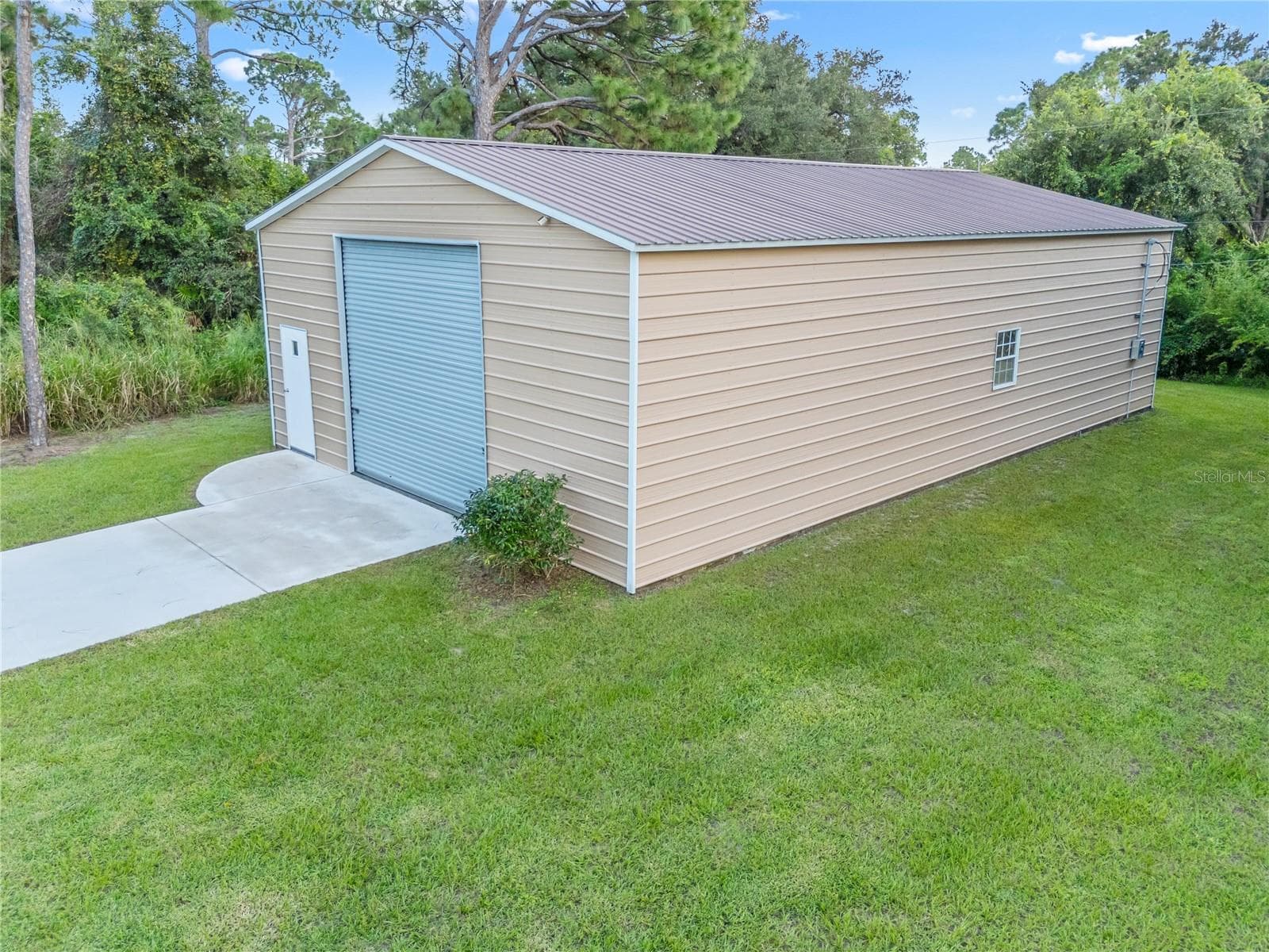 Detached garage - 17433 HARRIS AVE, PORT CHARLOTTE