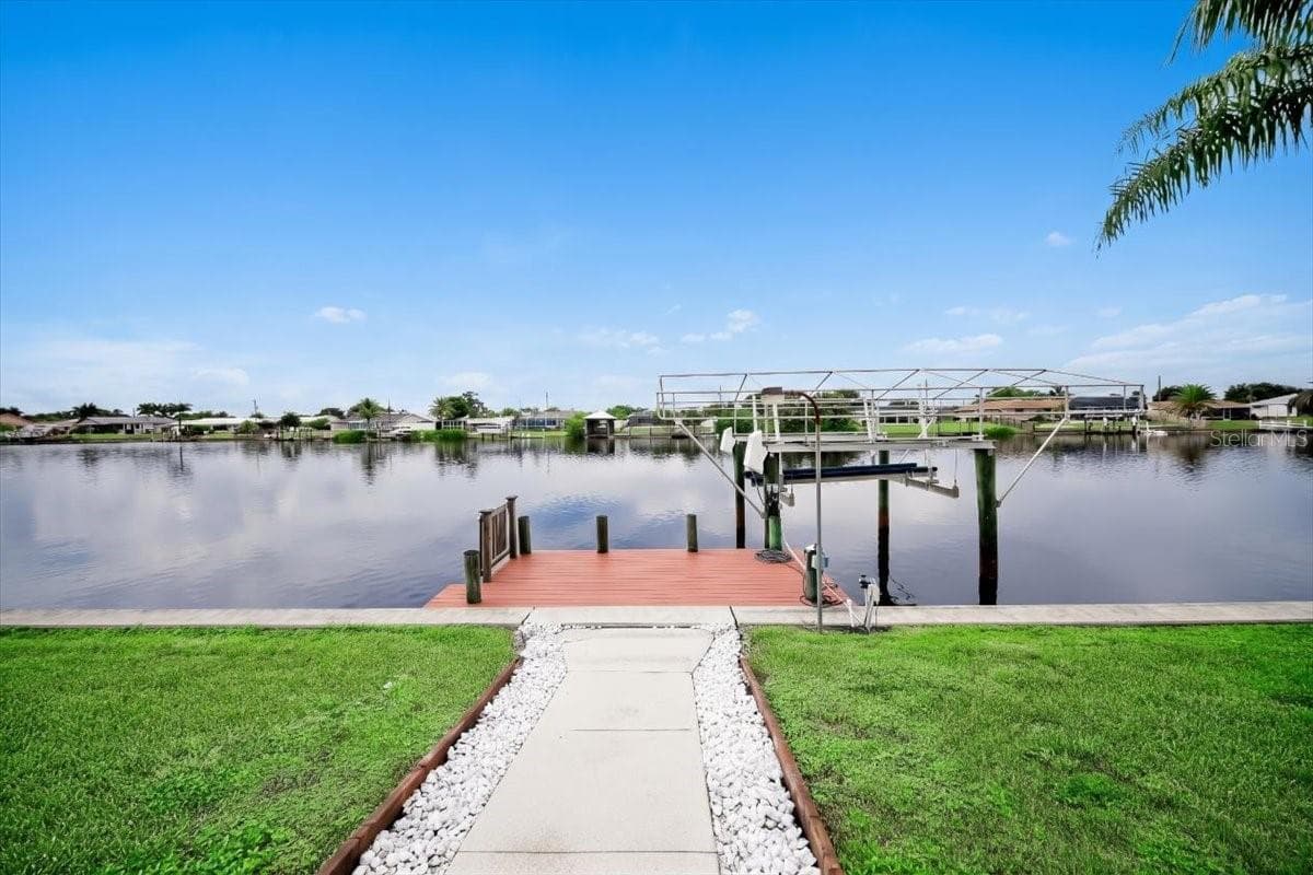 Single Family Residence at 250 E TARPON BLVD NW, PORT CHARLOTTE, photo 5 of 68