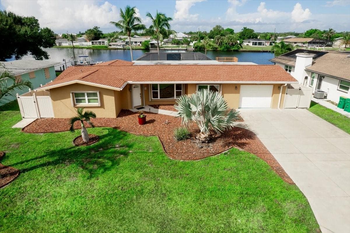 Single Family Residence at 250 E TARPON BLVD NW, PORT CHARLOTTE, photo 10 of 68