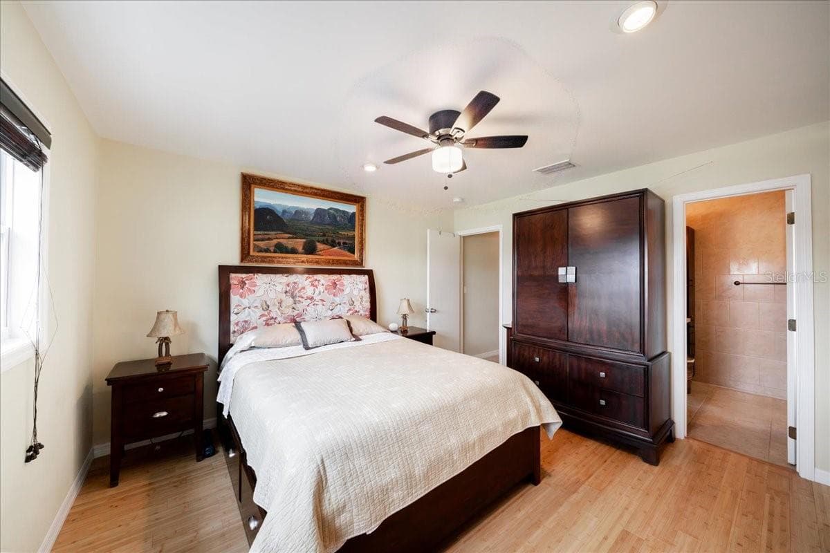 Single Family Residence at 250 E TARPON BLVD NW, PORT CHARLOTTE, photo 25 of 68