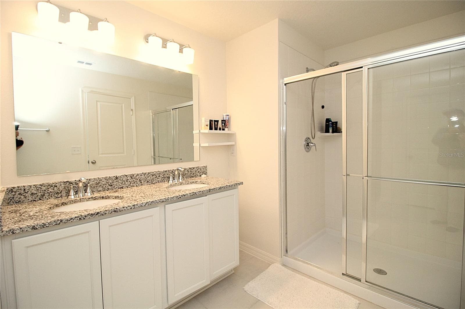 Master Bathroom - 7245 BIG CEDAR ALY, GROVELAND