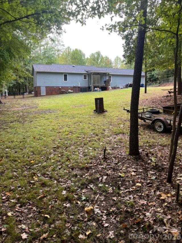 Back yard fence view to back of house - 911 Freedom Mill None, Gastonia