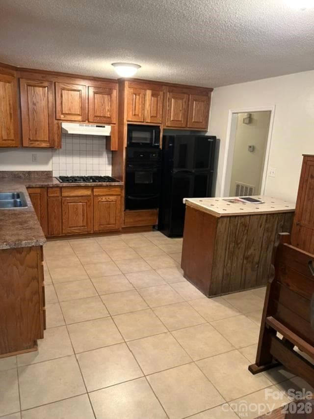 Single Family Residence at 911 Freedom Mill None, Gastonia, photo 19 of 32