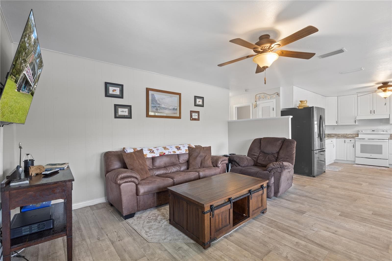 Single Family Residence at 473 SE 964 ST, OLD TOWN, photo 3 of 41