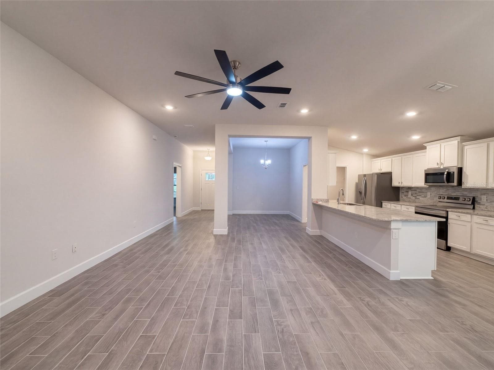 Single Family Residence at 5938 164TH AVE E, PARRISH, photo 5 of 32
