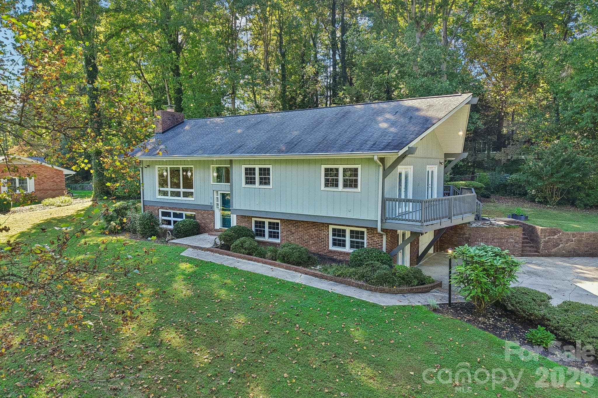 Single Family Residence at 122 W Laurel Lane, Etowah, photo 3 of 48