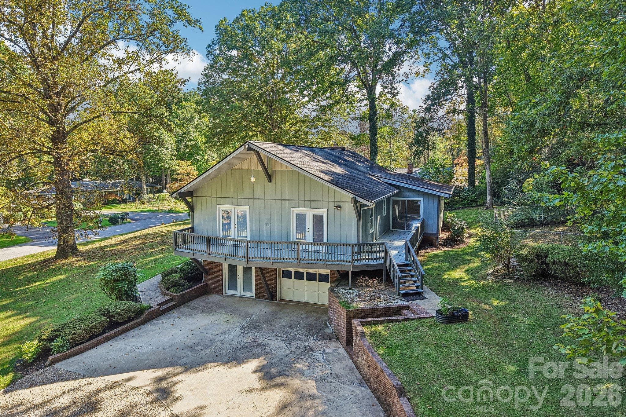 Single Family Residence at 122 W Laurel Lane, Etowah, photo 5 of 48