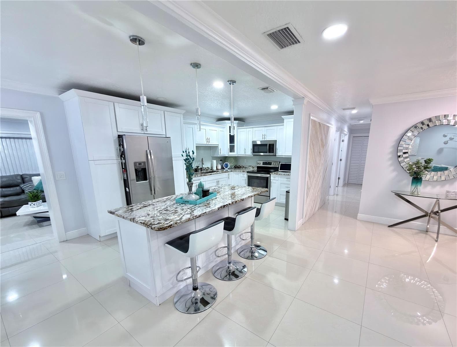 Single Family Residence at 7518 BLOSSOM AVE, TAMPA, photo 19 of 88