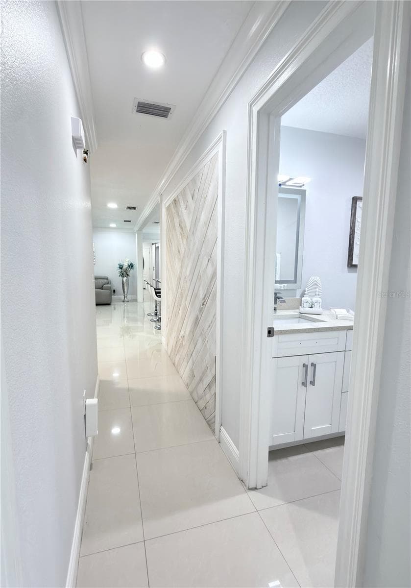 Single Family Residence at 7518 BLOSSOM AVE, TAMPA, photo 65 of 88