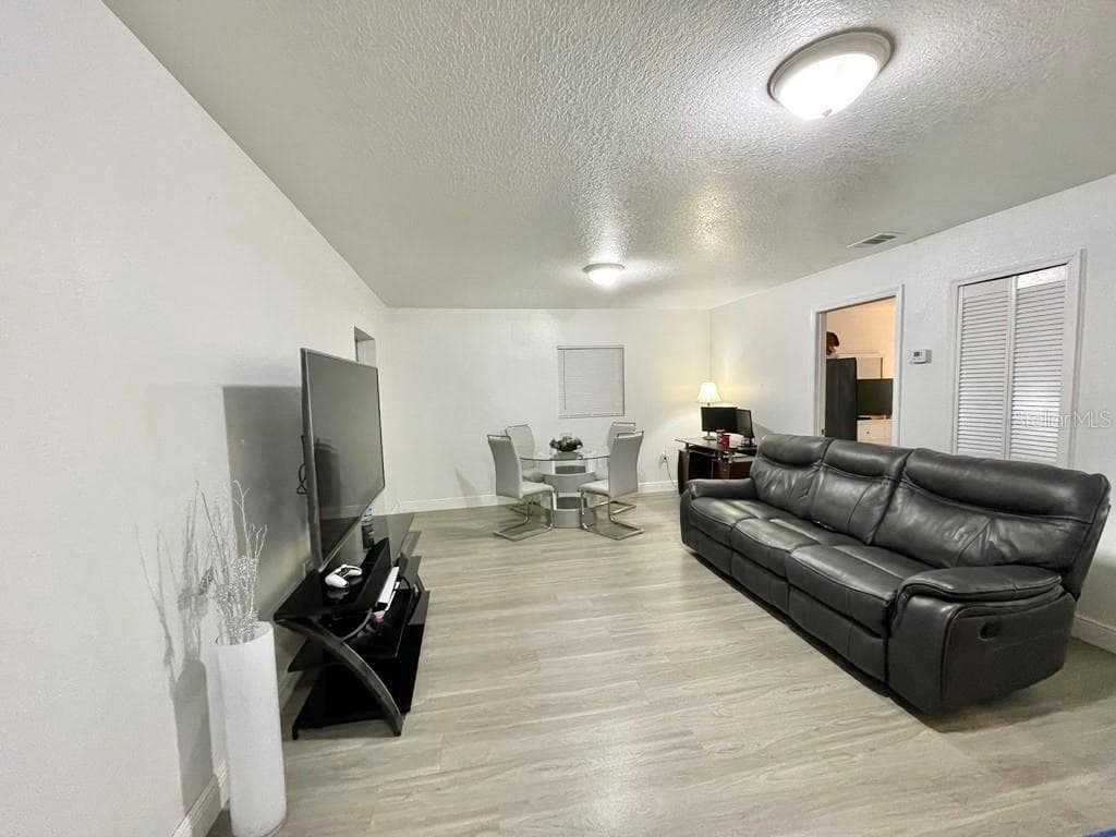 Single Family Residence at 7518 BLOSSOM AVE, TAMPA, photo 76 of 88