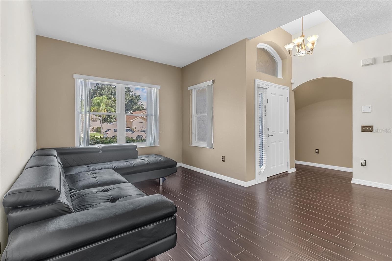 Single Family Residence at 428 ACACIA TREE WAY, KISSIMMEE, photo 4 of 36