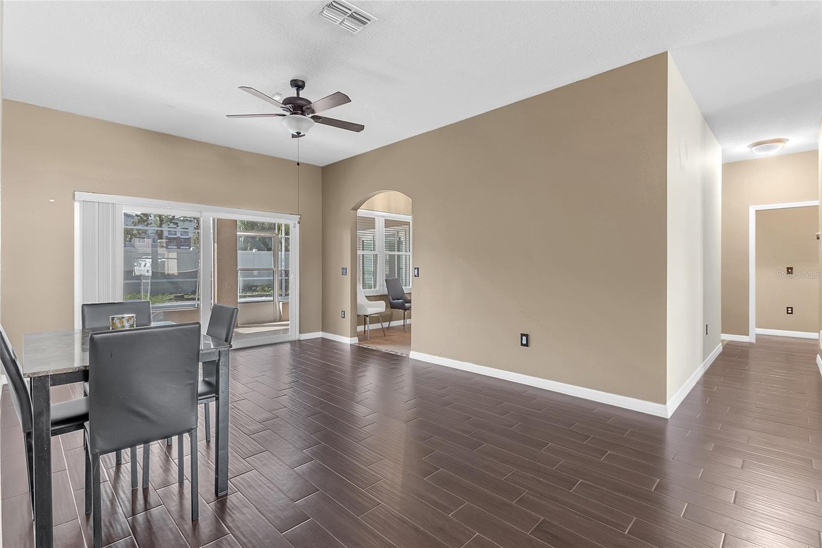 Single Family Residence at 428 ACACIA TREE WAY, KISSIMMEE, photo 8 of 36