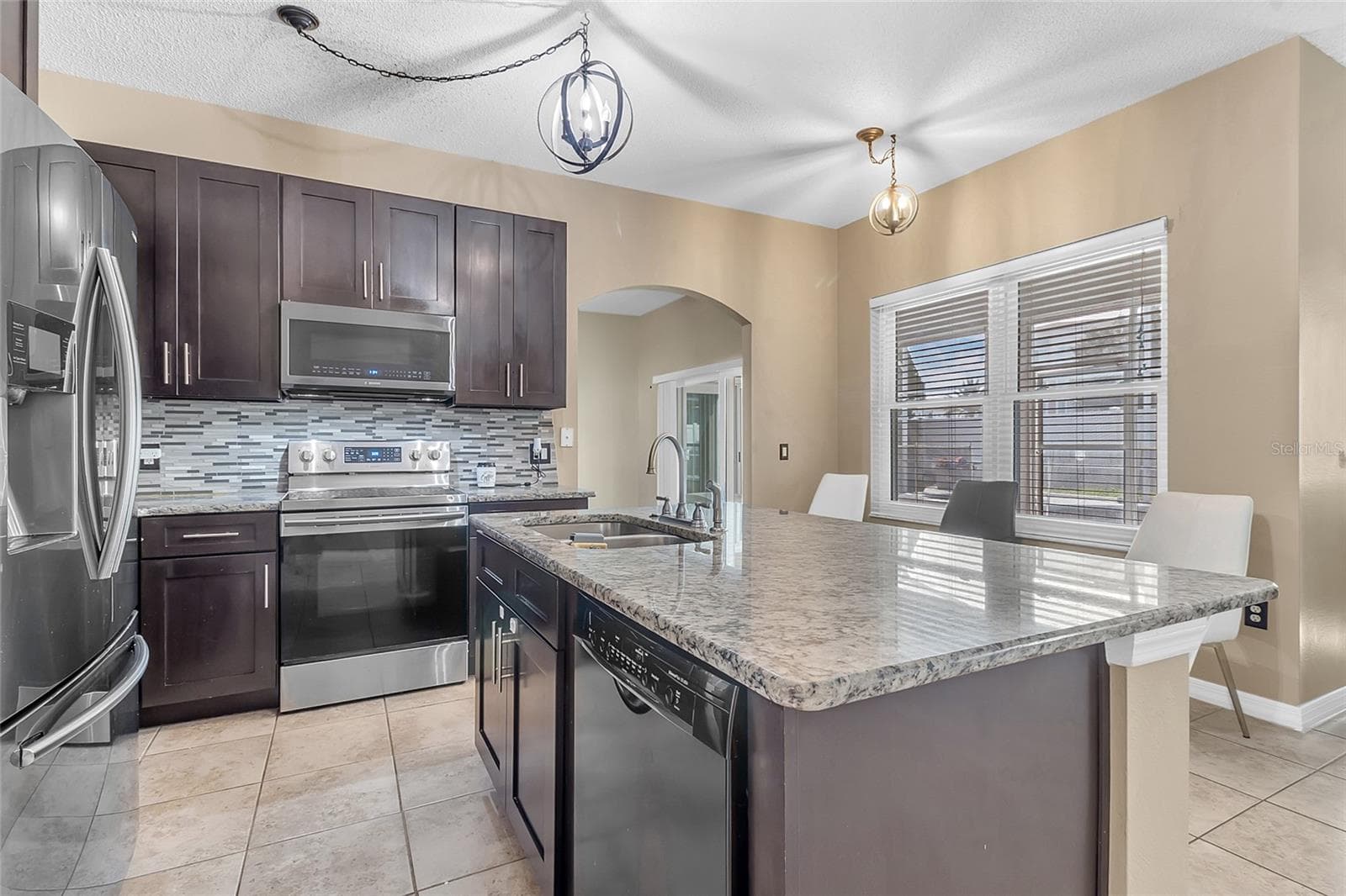 Single Family Residence at 428 ACACIA TREE WAY, KISSIMMEE, photo 11 of 36