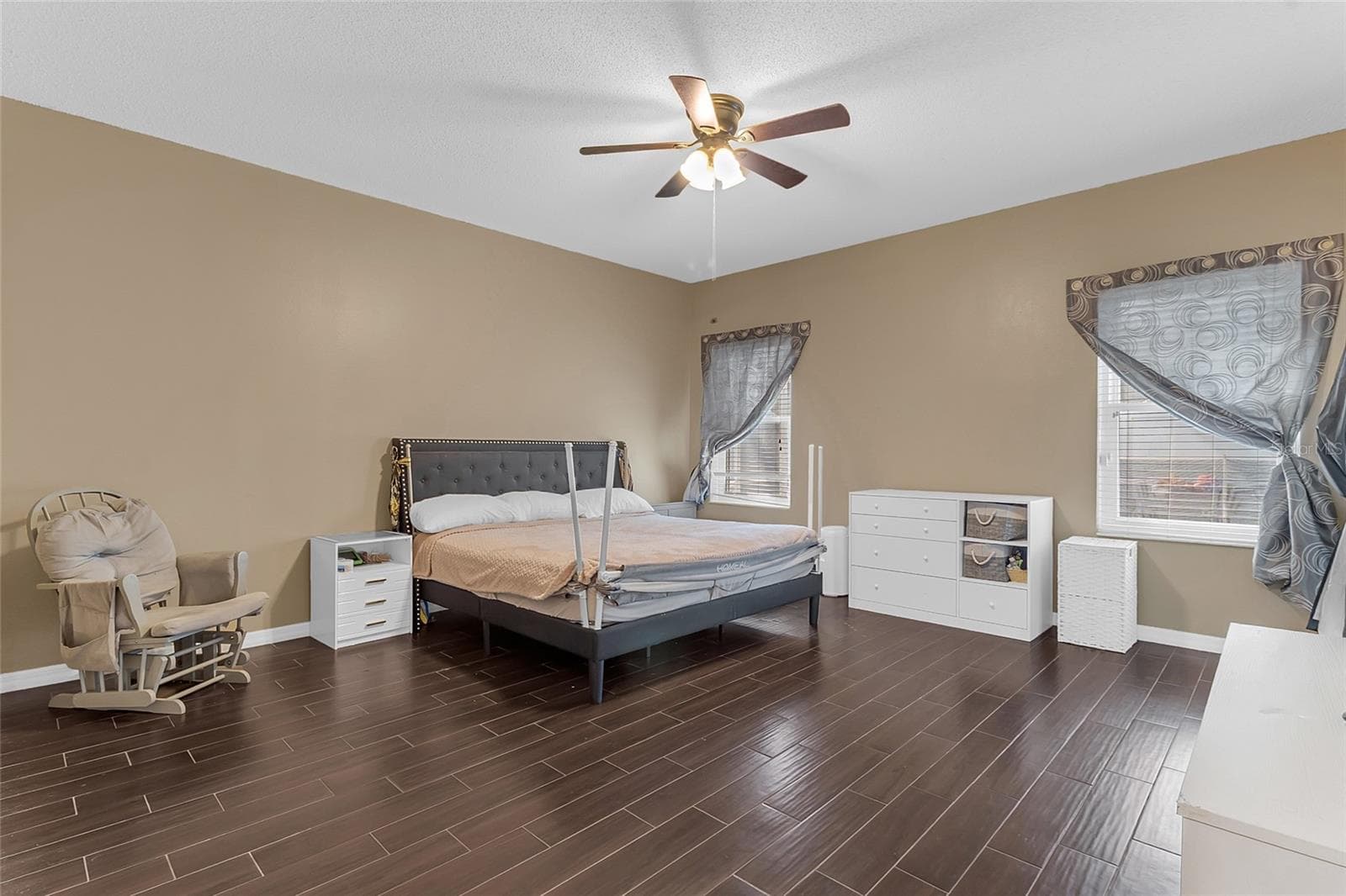 Single Family Residence at 428 ACACIA TREE WAY, KISSIMMEE, photo 17 of 36