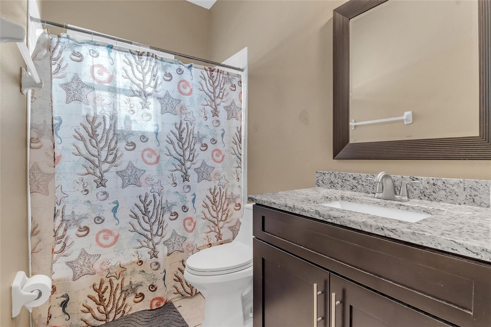 Single Family Residence at 428 ACACIA TREE WAY, KISSIMMEE, photo 22 of 36