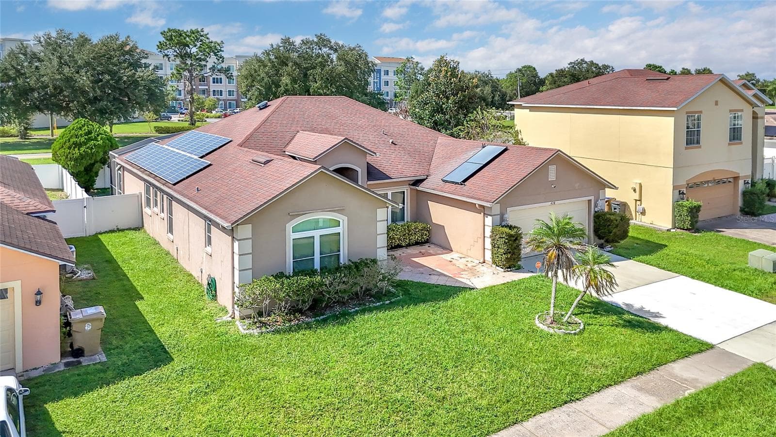 Single Family Residence at 428 ACACIA TREE WAY, KISSIMMEE, photo 29 of 36