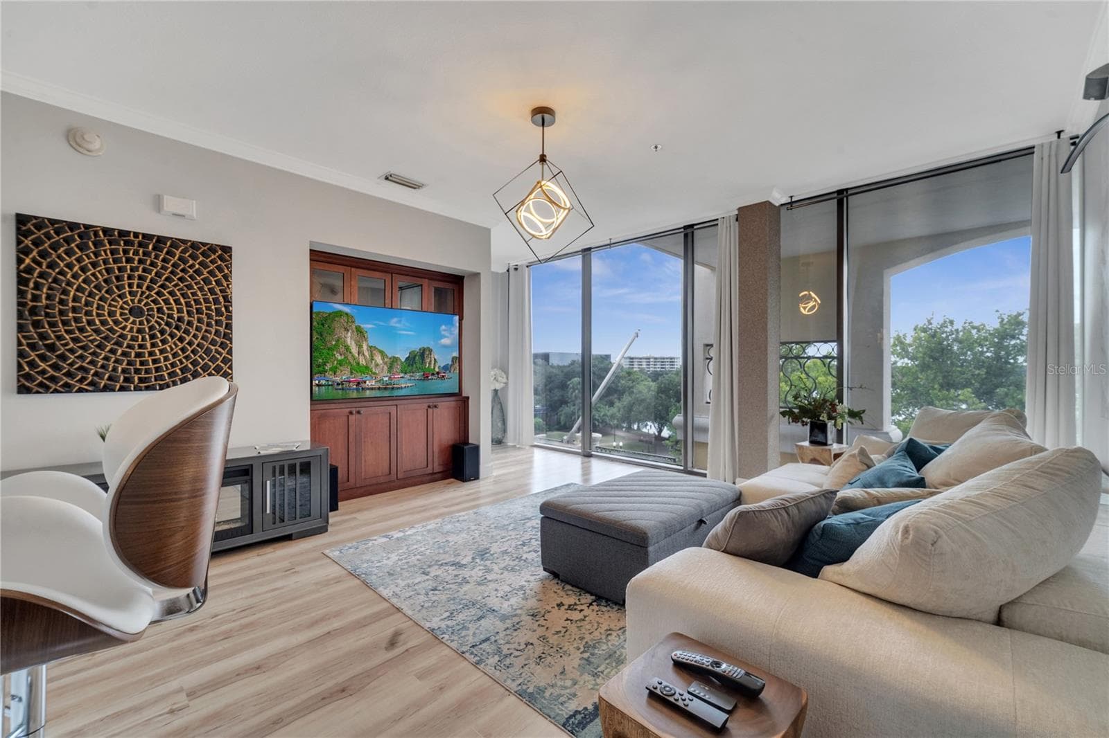 Condominium at 151 E WASHINGTON ST #5A, ORLANDO, photo 2 of 48