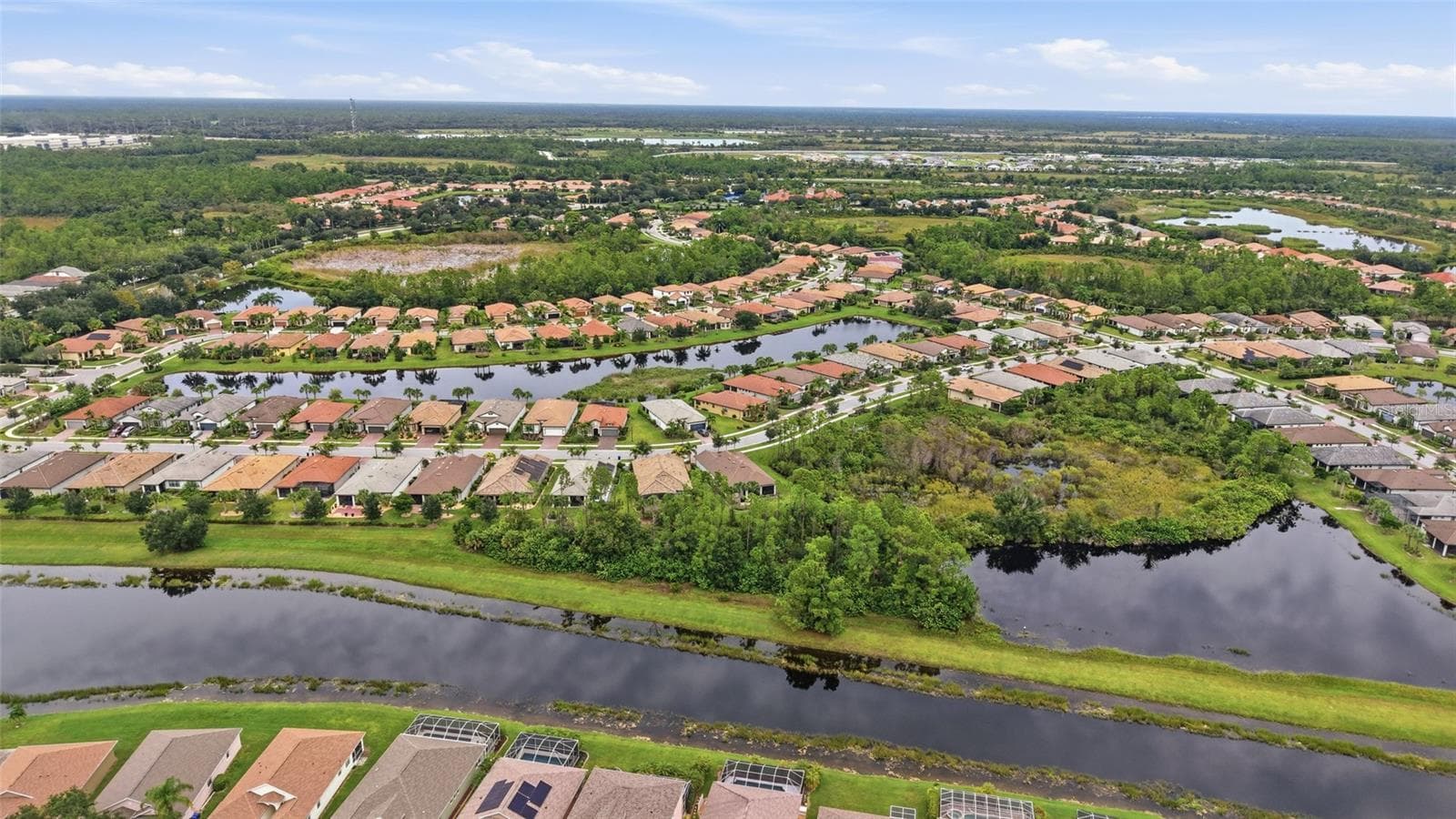 Single Family Residence at 1512 HYSSOP LOOP, NORTH PORT, photo 11 of 84