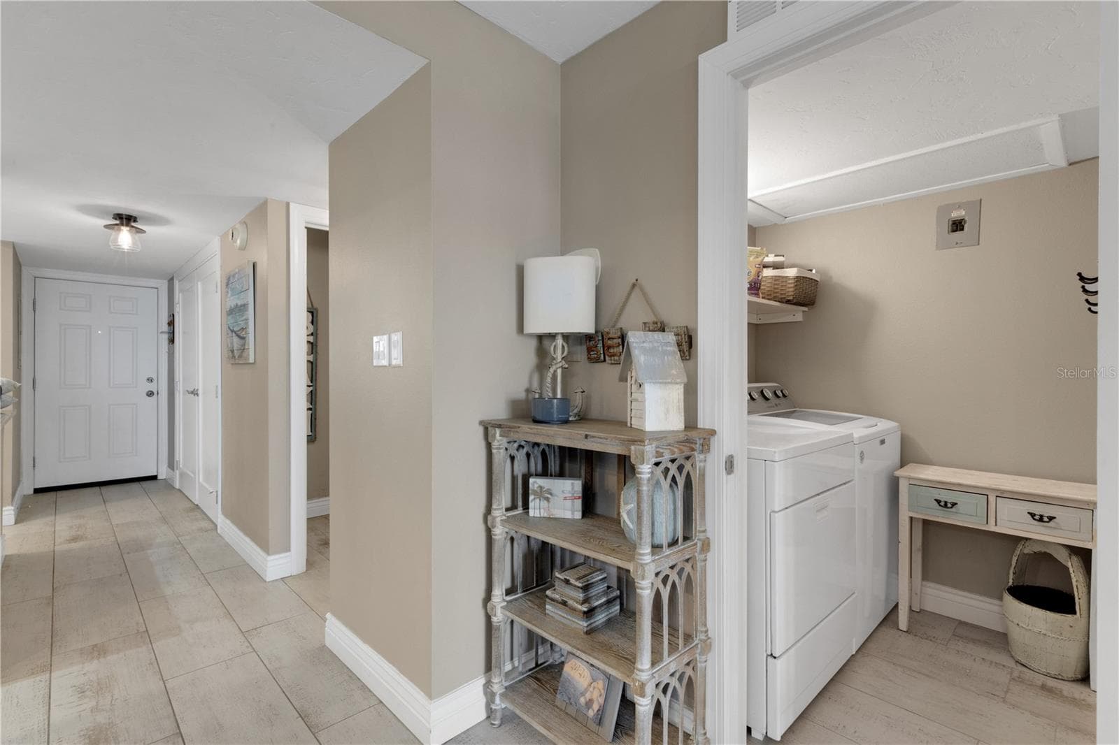 Laundry room - 420 BEACH RD #507, SARASOTA