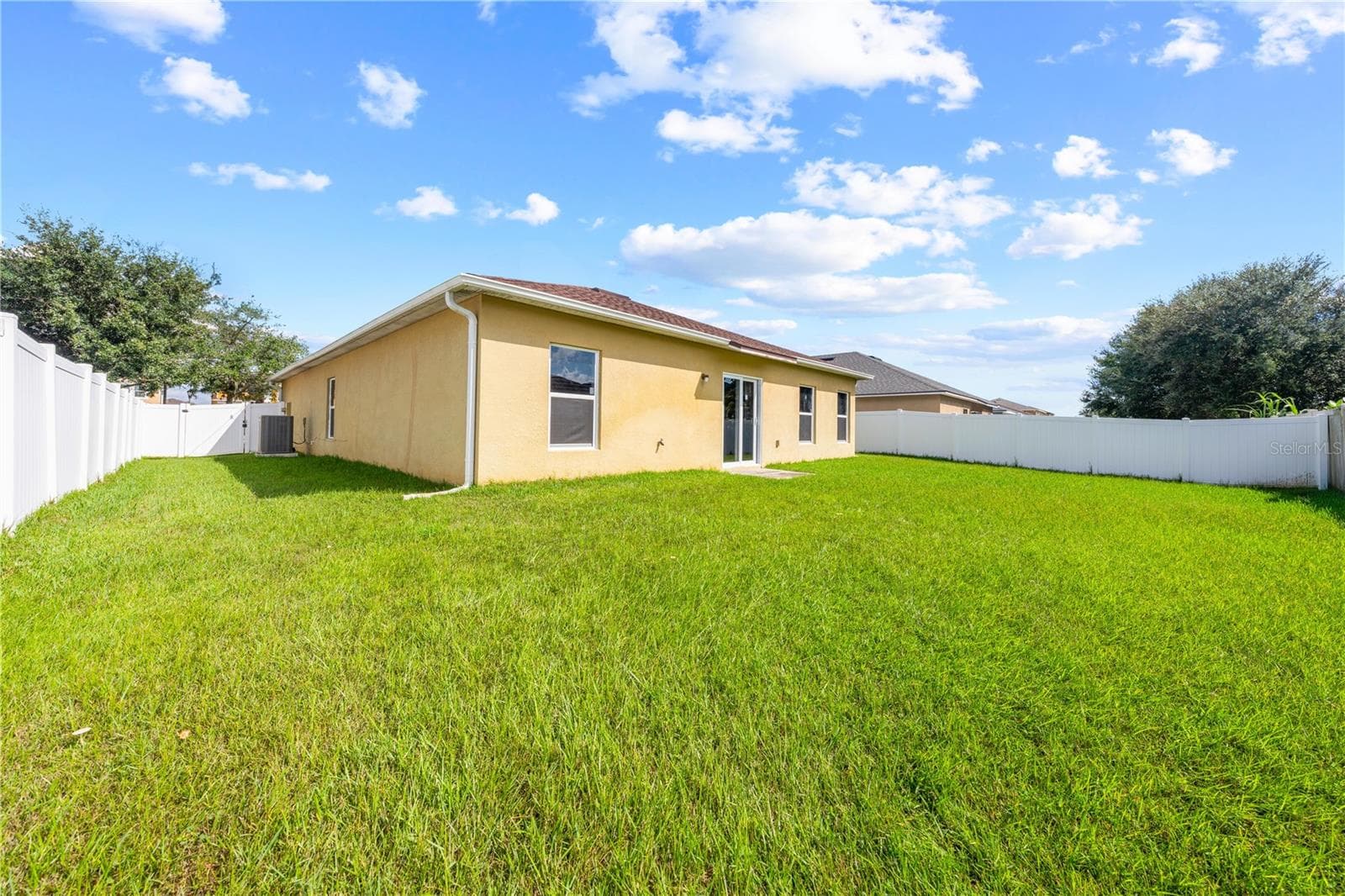 Single Family Residence at 4622 CABALERRO TRL, KISSIMMEE, photo 4 of 37