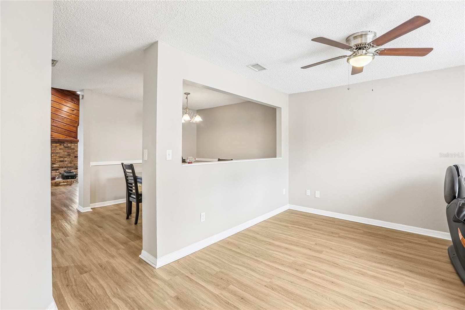 Single Family Residence at 700 13TH CT SW, LARGO, photo 5 of 35