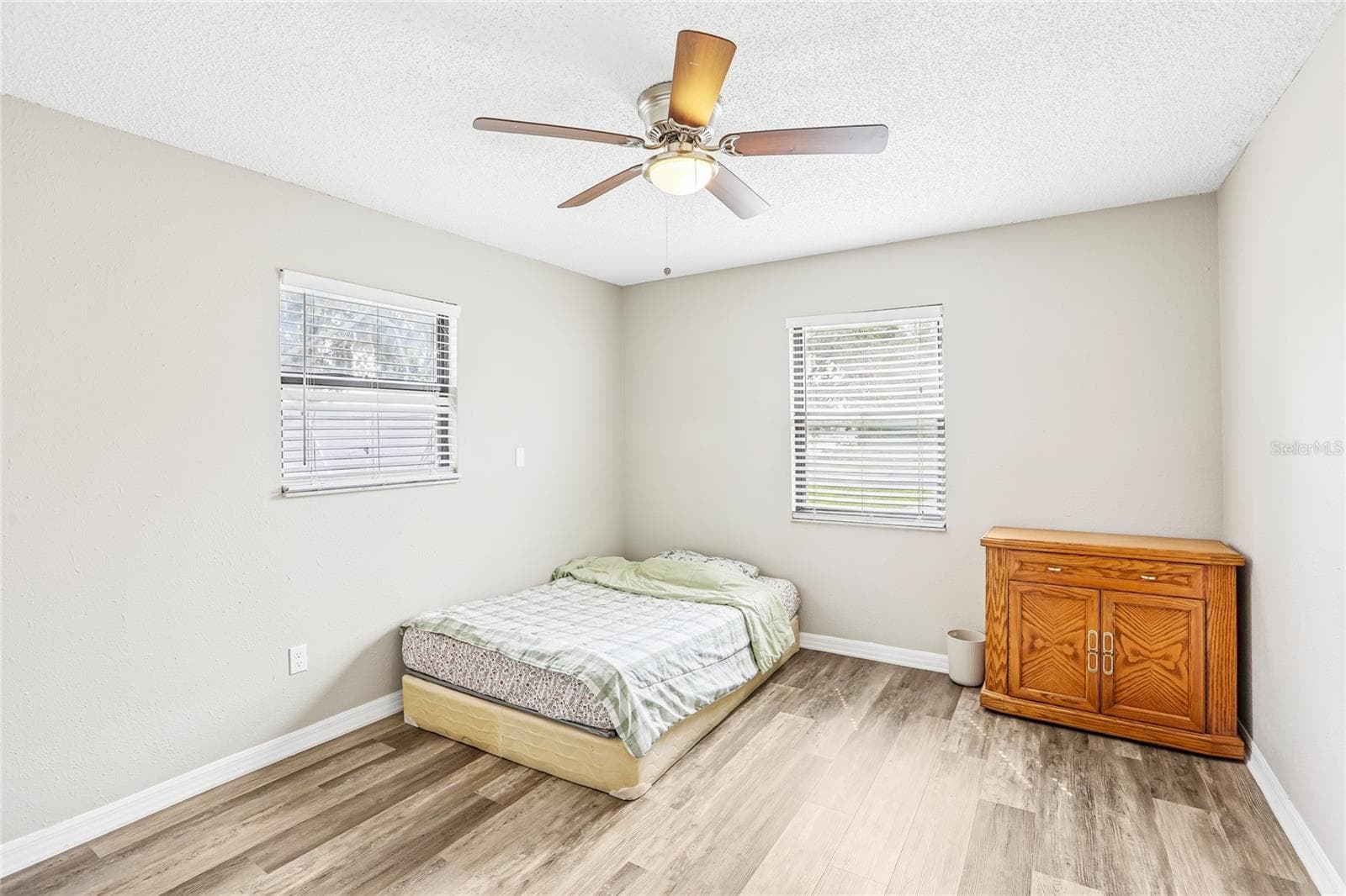 Single Family Residence at 700 13TH CT SW, LARGO, photo 19 of 35
