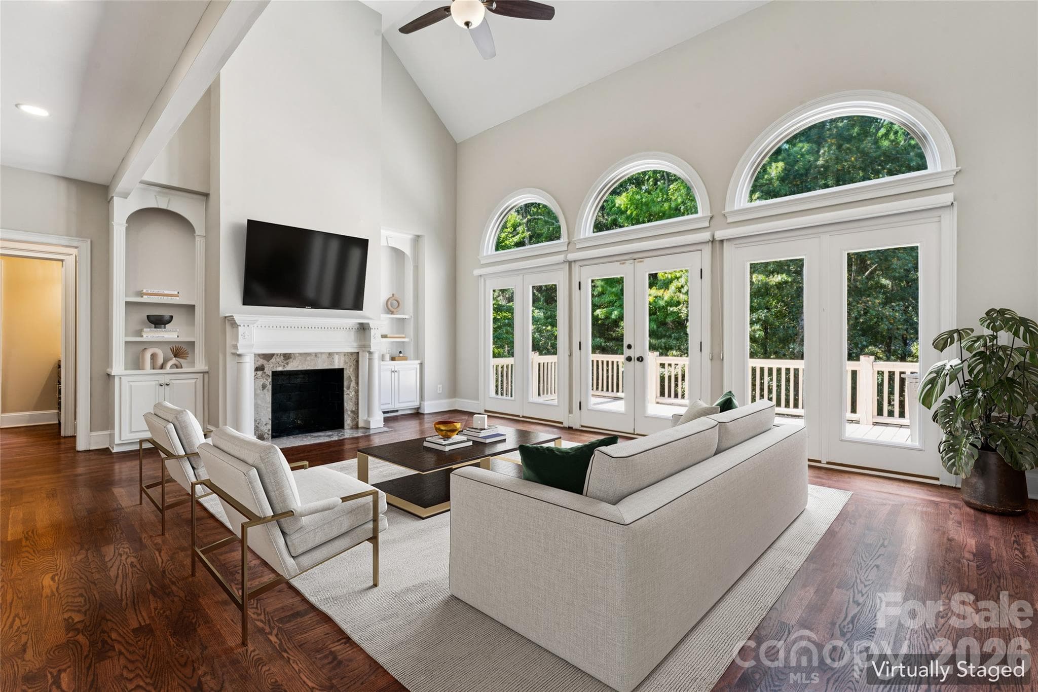 Single Family Residence at 16516 Riverpointe Drive, Charlotte, photo 5 of 42