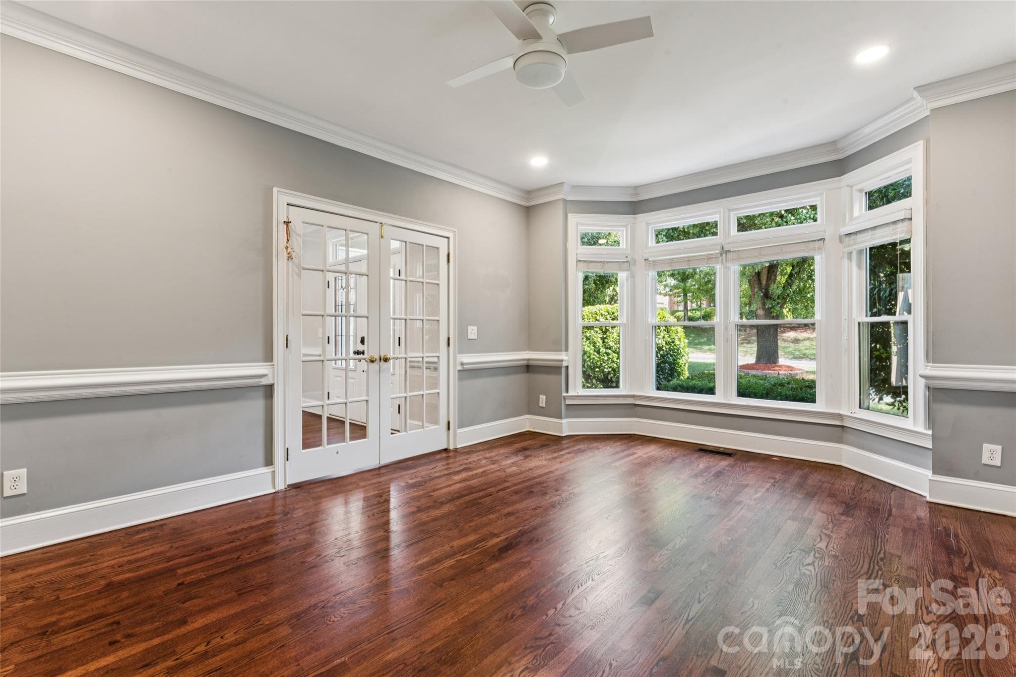Single Family Residence at 16516 Riverpointe Drive, Charlotte, photo 14 of 42
