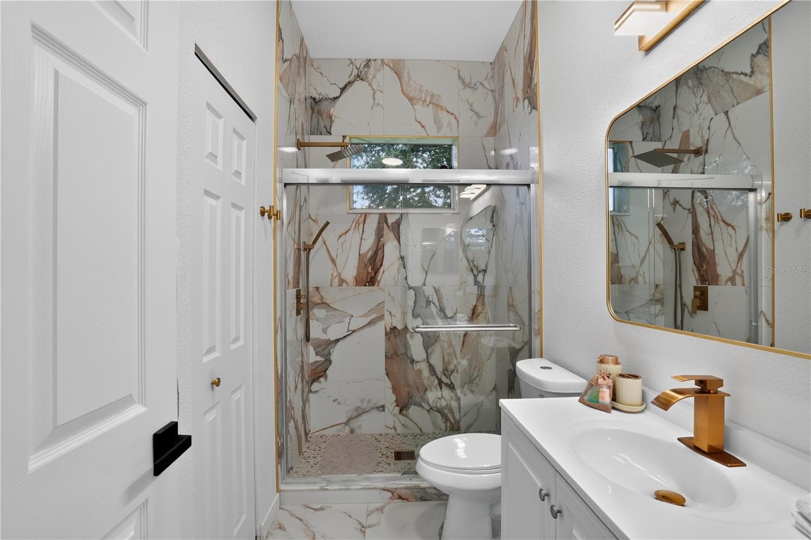 Duplex at 12113 CAPILLA LN, NORTH PORT, photo 19 of 53