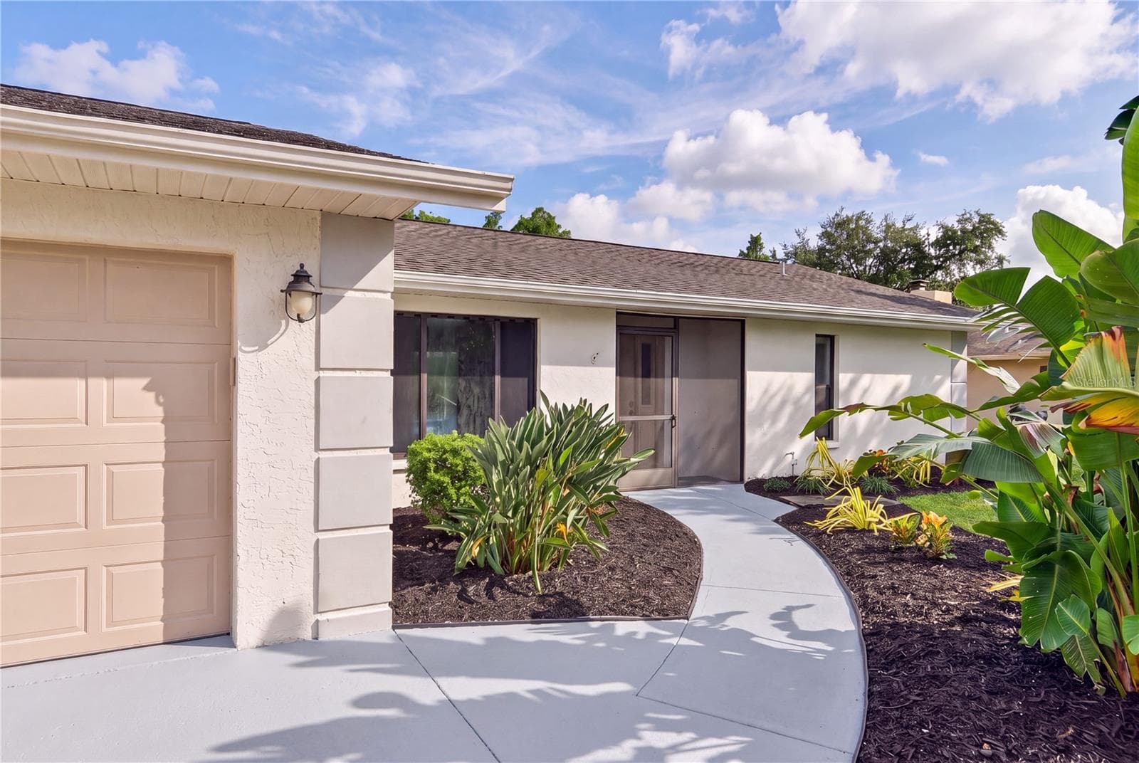 Single Family Residence at 2014 COUNTRY MEADOWS LN, SARASOTA, photo 7 of 53