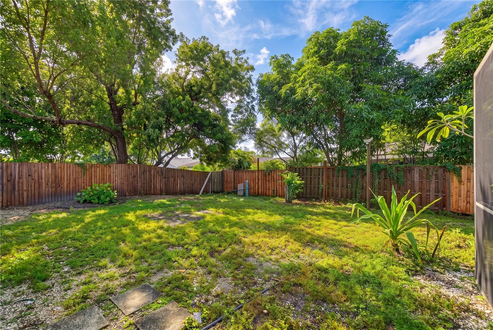 Single Family Residence at 2014 COUNTRY MEADOWS LN, SARASOTA, photo 22 of 53