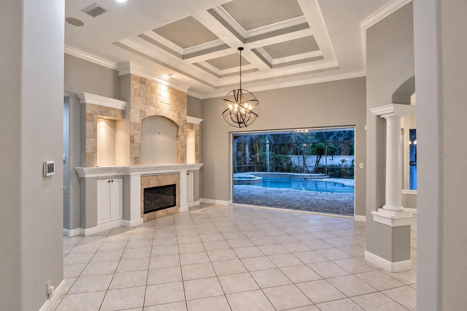 Single Family Residence at 918 SHOALS LANDING DR, BRANDON, photo 10 of 59
