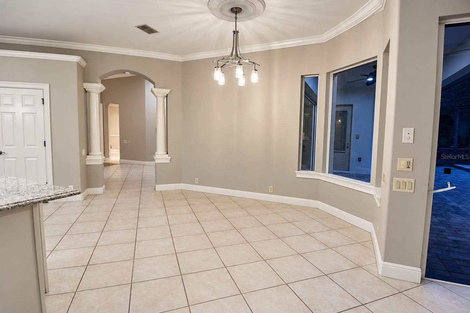 Single Family Residence at 918 SHOALS LANDING DR, BRANDON, photo 24 of 59