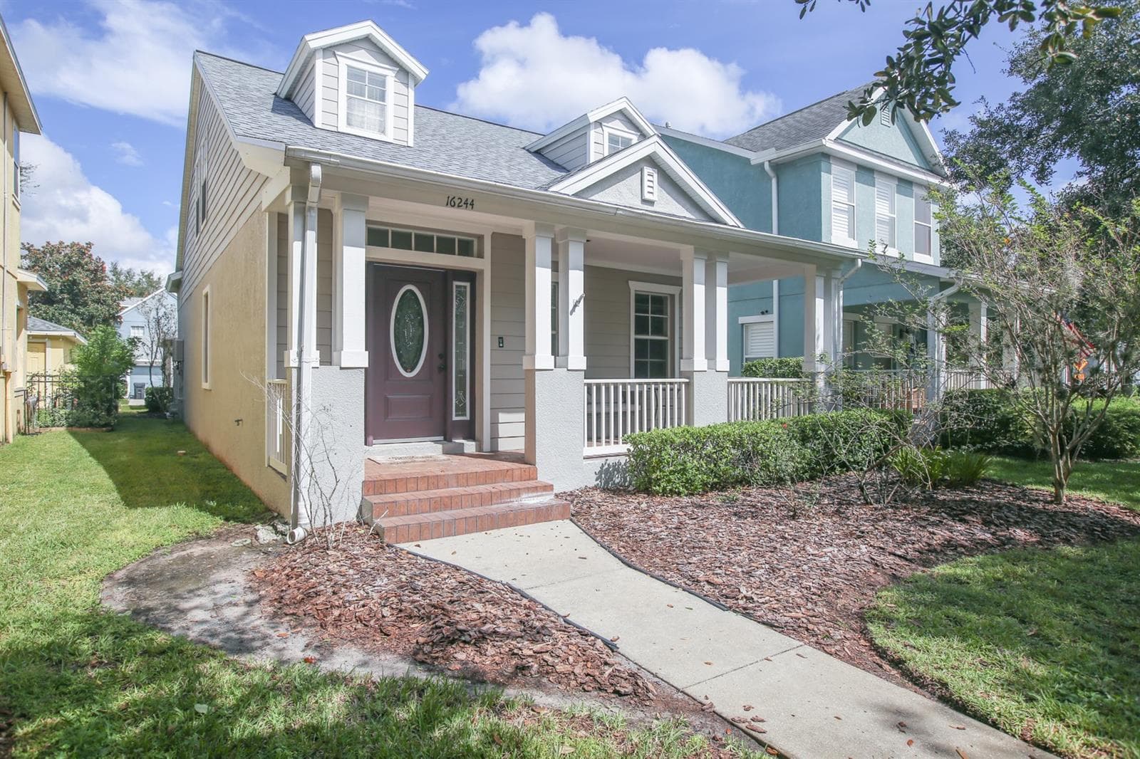 Single Family Residence at 16244 BRIDGEWALK DR, LITHIA, photo 2 of 35