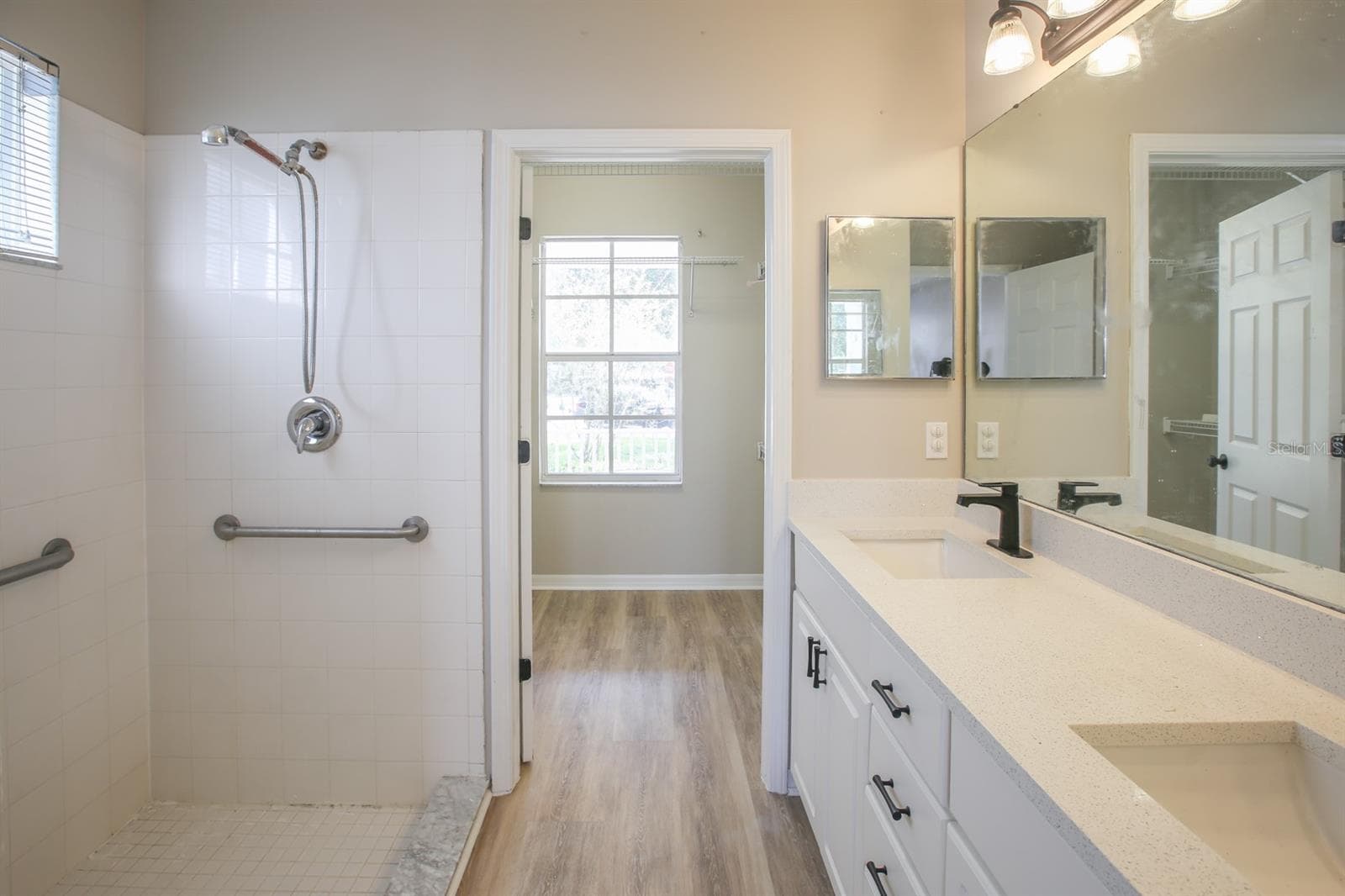Primary Bath (en-suite) - 16244 BRIDGEWALK DR, LITHIA