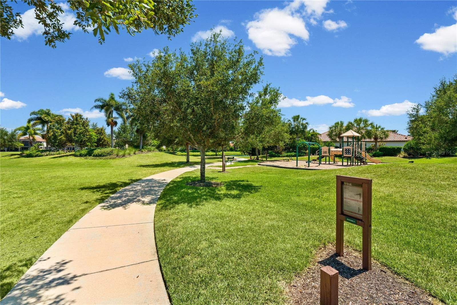 Single Family Residence at 13211 RAMBLEWOOD TRL, BRADENTON, photo 47 of 56