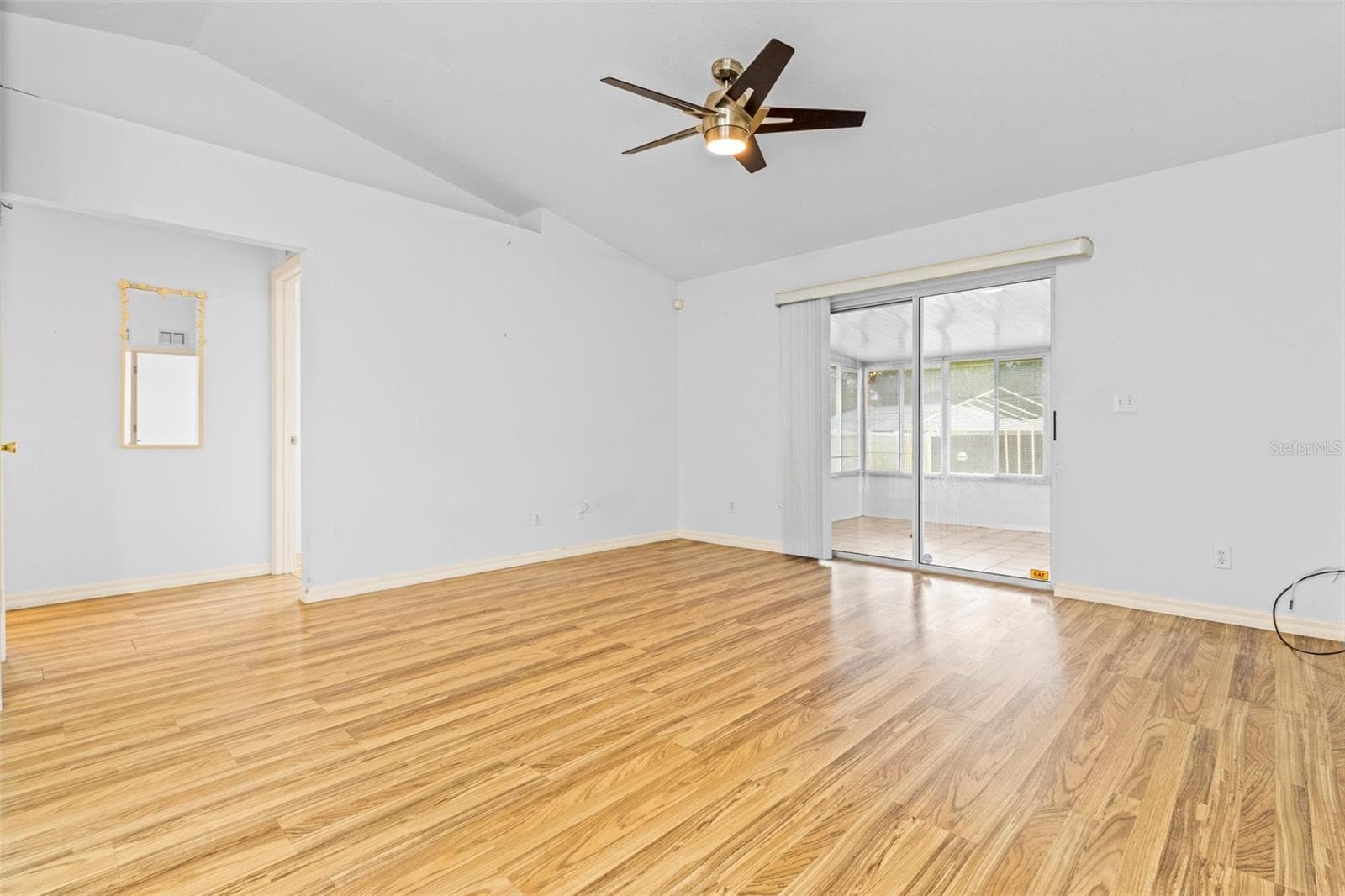 Single Family Residence at 13618 SE 51ST AVE, SUMMERFIELD, photo 6 of 22