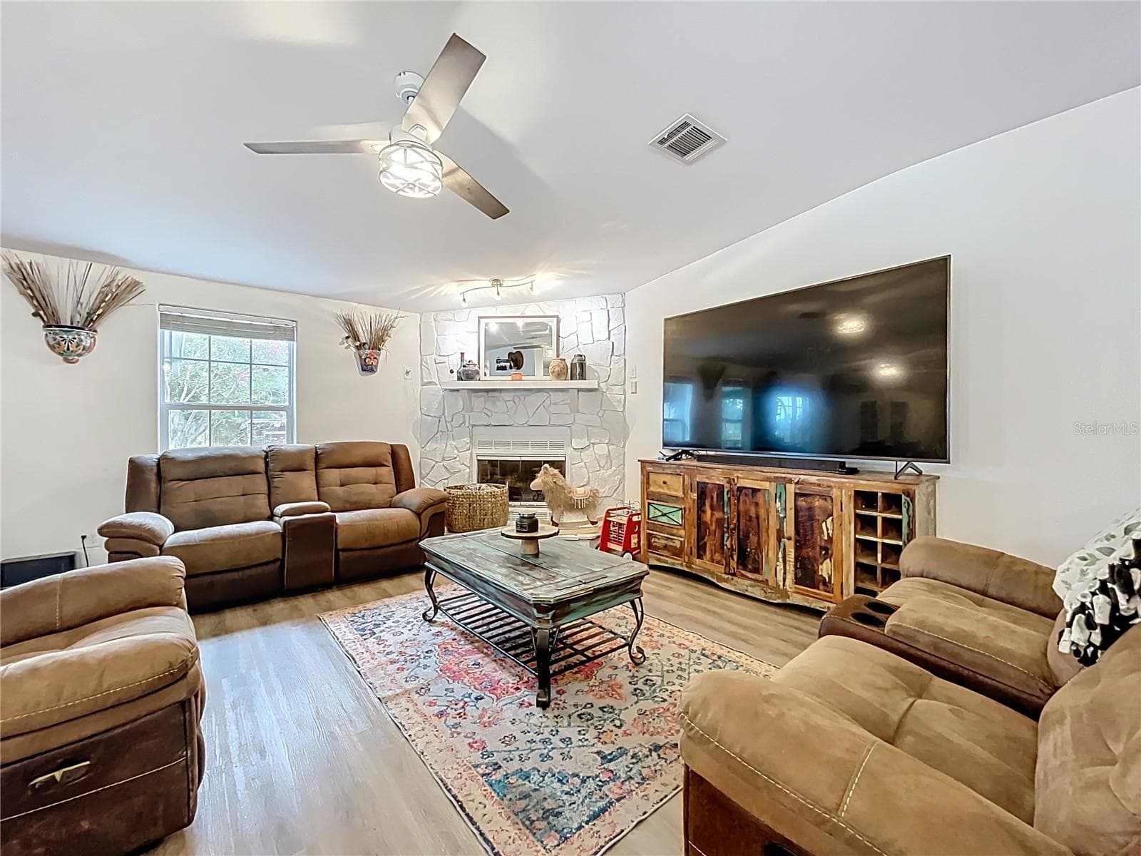 Single Family Residence at 21320 PARADISE WAY, EUSTIS, photo 19 of 96