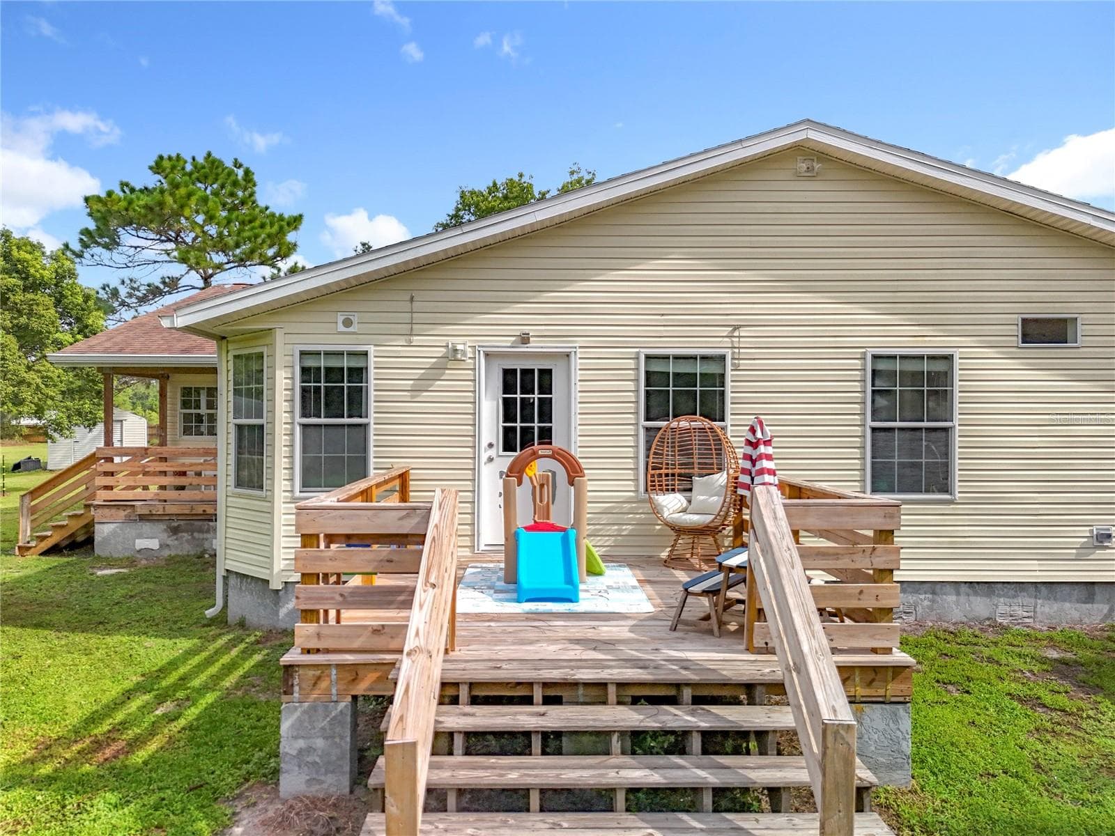 Single Family Residence at 21320 PARADISE WAY, EUSTIS, photo 72 of 96