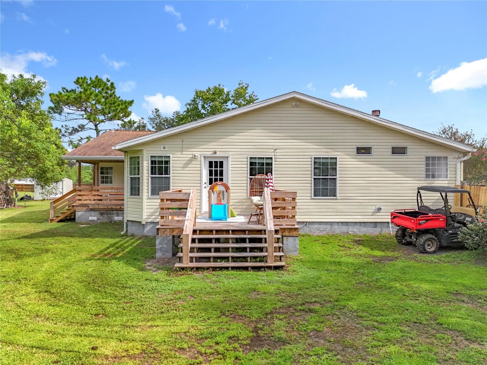 Single Family Residence at 21320 PARADISE WAY, EUSTIS, photo 74 of 96