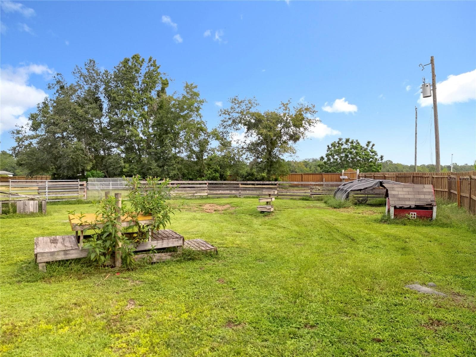 Single Family Residence at 21320 PARADISE WAY, EUSTIS, photo 84 of 96