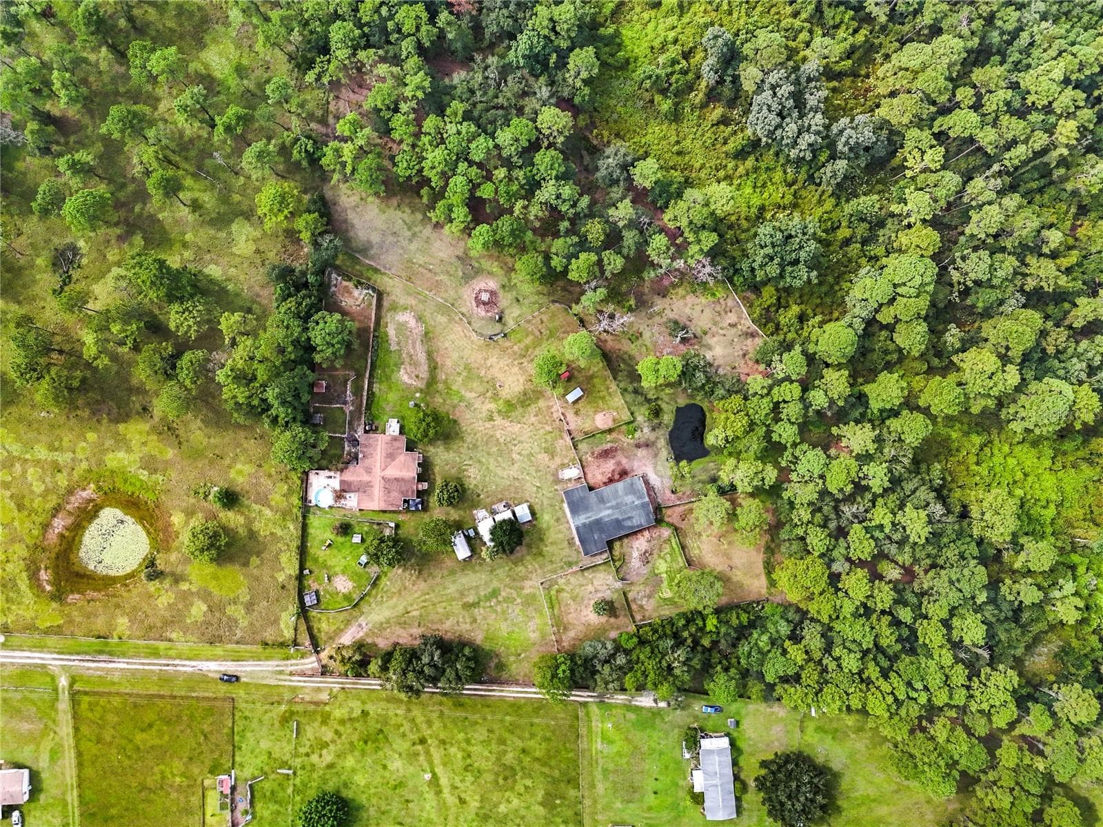 Single Family Residence at 21320 PARADISE WAY, EUSTIS, photo 90 of 96