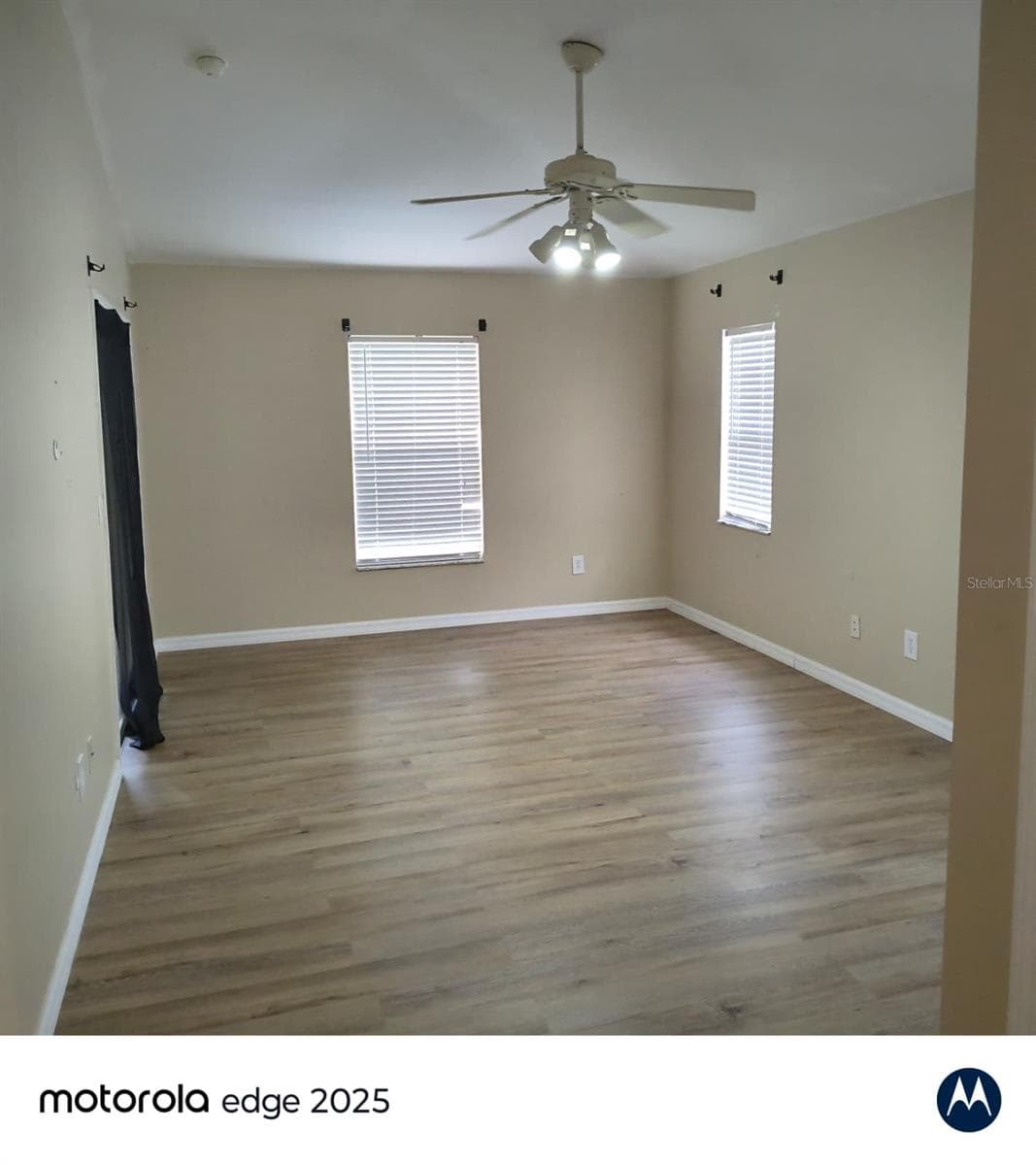 Single Family Residence at 129 COMPASS ROSE DR, GROVELAND, photo 16 of 34