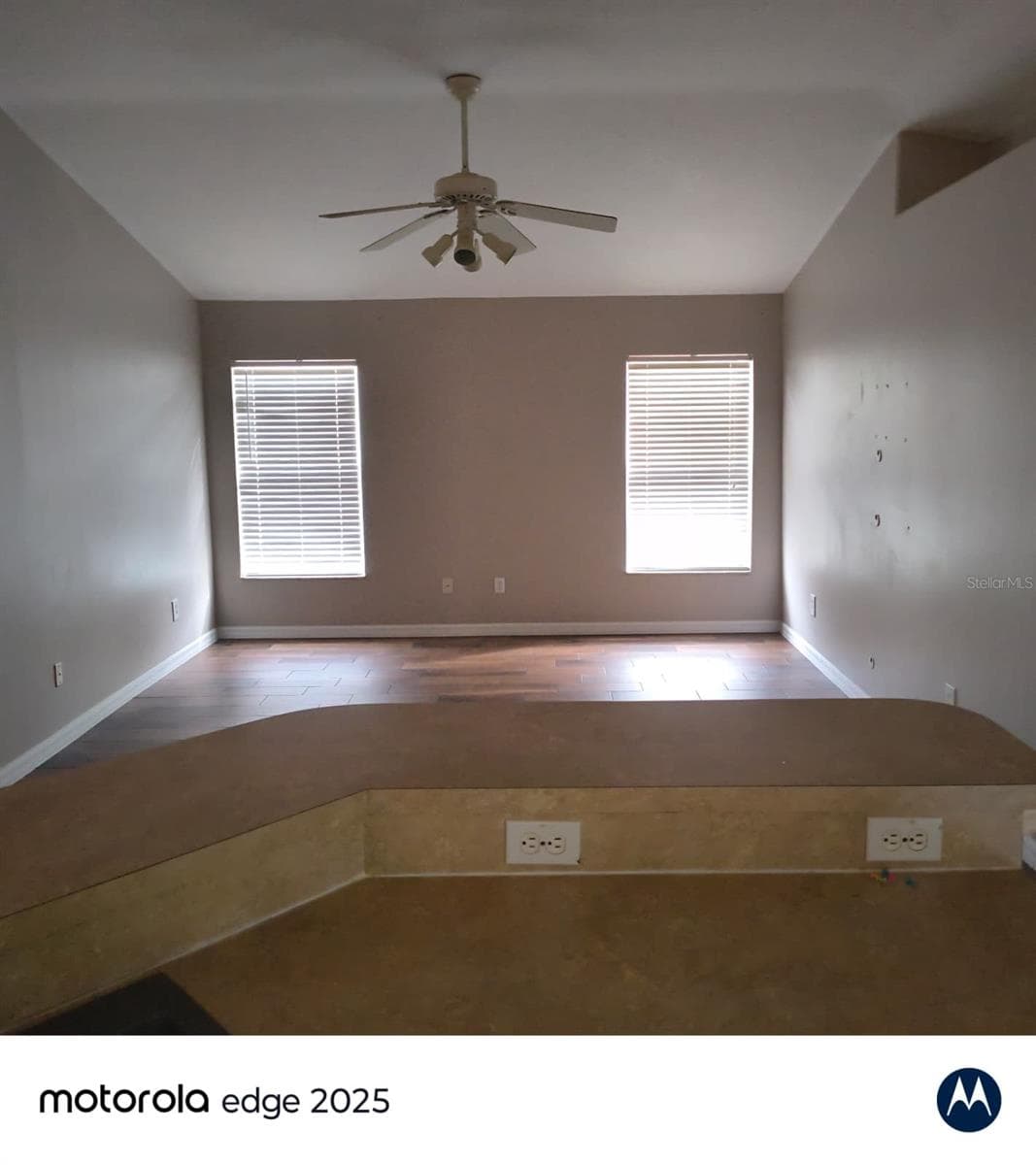 Single Family Residence at 129 COMPASS ROSE DR, GROVELAND, photo 27 of 34